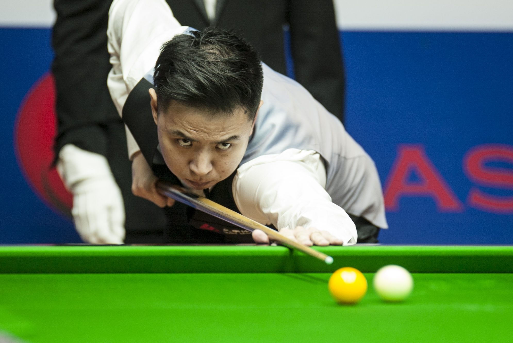 赛中的统治 赛中的统治