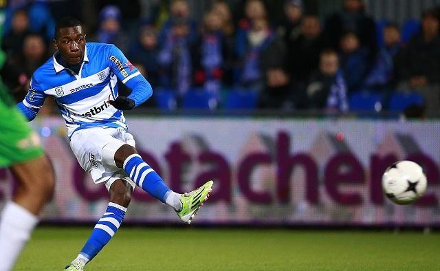 高等教育的 高等教育的