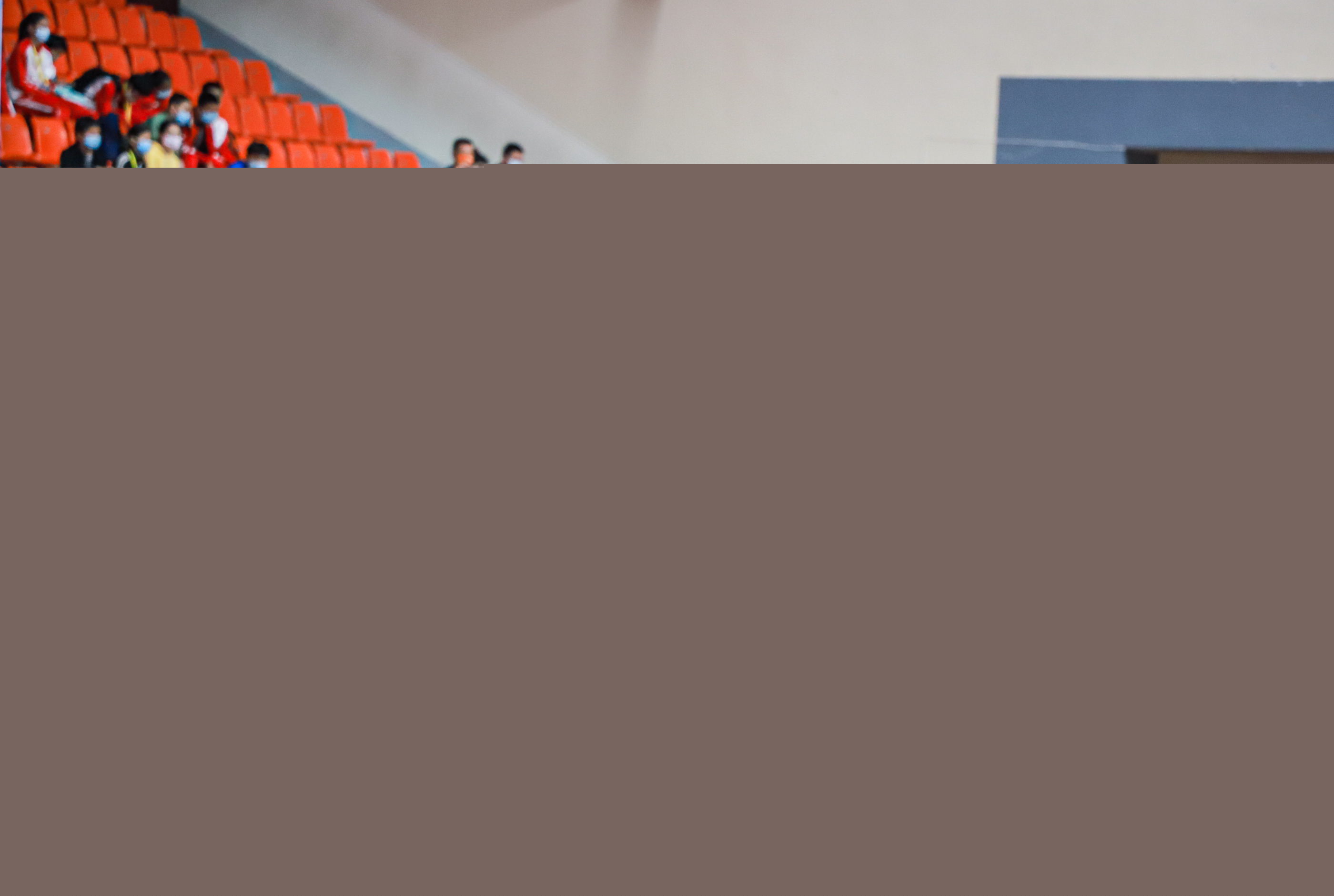 起了联赛冠 起了联赛冠