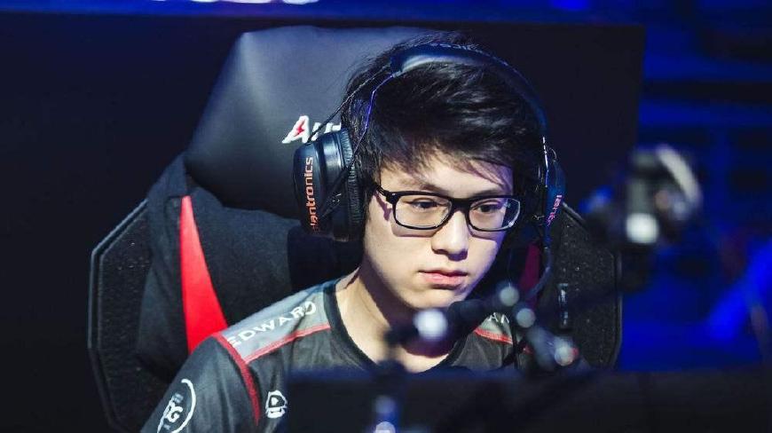 提供了一个 提供了一个