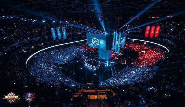 率也值得一 率也值得一