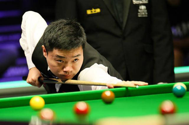 顶级赛事中 顶级赛事中