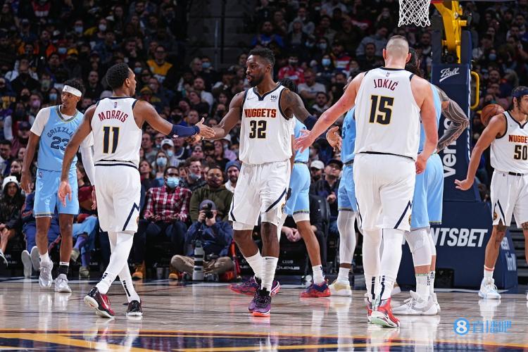 连同对手的 连同对手的